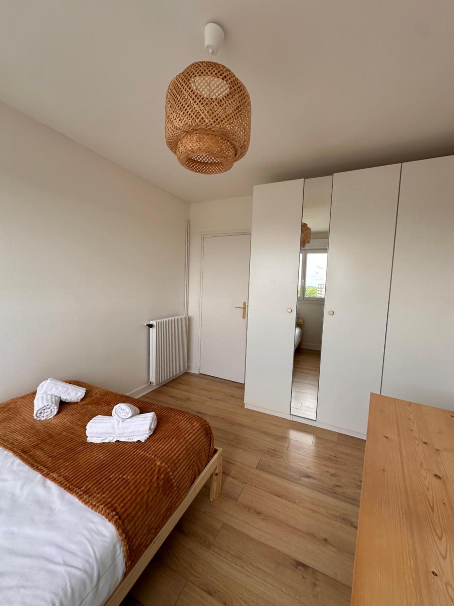 Orleans Proche Bord De Loire - Appartement 2 Chambres Avec Grand Balcon - Le Panoramique Orleanais 外观 照片